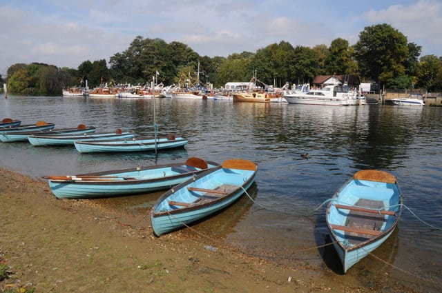 Rowing boats on the Thames